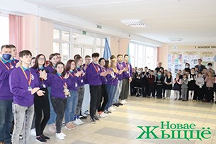 В Любчанской средней школе встретили участников республиканского патриотического трудового проекта «Зимний маршрут»