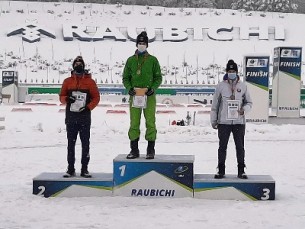 Новогрудчанин Андрей Гаврош – абсолютный победитель первенства Беларуси по биатлону среди юниоров