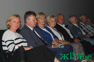 В Новогрудке прошла премьера фильма «На другом берегу». Жители делятся впечатлениями после просмотра киноленты