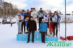Лыжи, эстафета и улыбки: яркие эмоции подарила всем «Новогрудская лыжня»