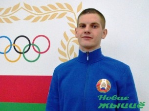 Новогрудчанин Андрей Гаврош примет участие в соревнованиях по биатлону ІІІ зимних юношеских Олимпийских игр