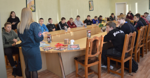 Секреты безопасности раскрыли учащиеся Новогрудского государственного колледжа
