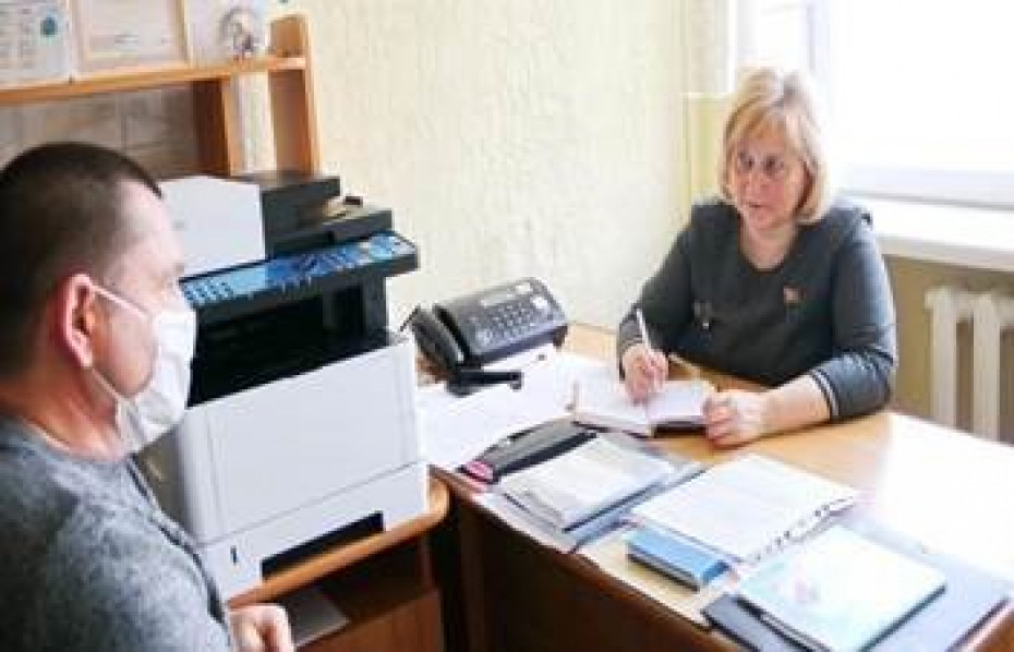 Приём граждан и «прямую телефонную линию» проведет член Совета Республики Национального собрания Республики Беларусь Эльвира Сороко