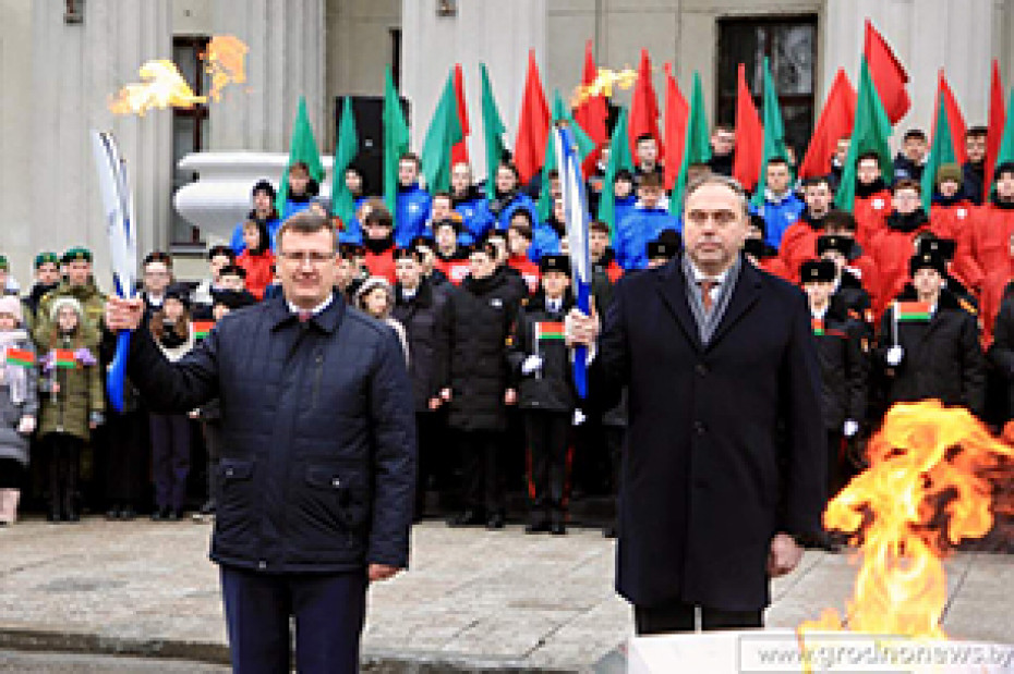 Областная акция «Память. Мир. Созидание» стартовала в Гродно в День Конституции Республики Беларусь