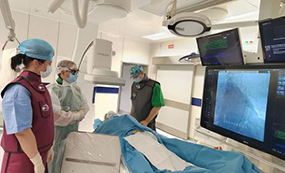 Сложнейшие операции на сердце без следов на теле и наркоза – о возможностях эндоваскулярной хирургии в проекте «Высокие технологии и здоровье»