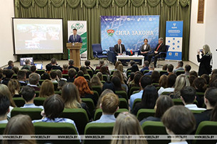 Александр Лукьянов: у молодежи есть уникальная возможность участия в формировании стратегических законов
