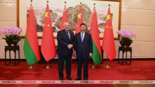 Лукашэнка на перамовах з Сі Цзіньпінам: Беларусь была, ёсць і будзе надзейным партнёрам для Кітая
